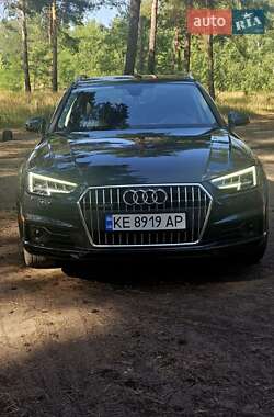 Универсал Audi A4 Allroad 2017 в 