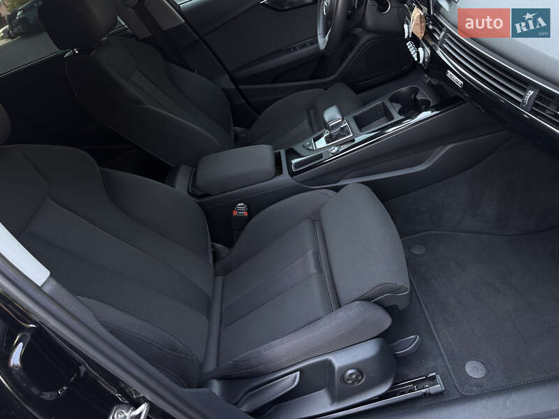 Универсал Audi A4 Allroad 2019 в Полтаве