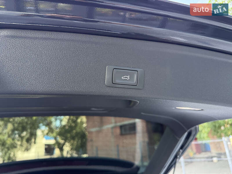 Универсал Audi A4 Allroad 2019 в Полтаве
