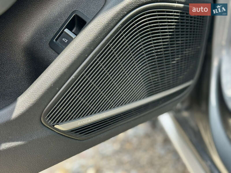 Универсал Audi A4 Allroad 2017 в Киеве