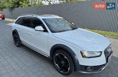 Универсал Audi A4 Allroad 2015 в 