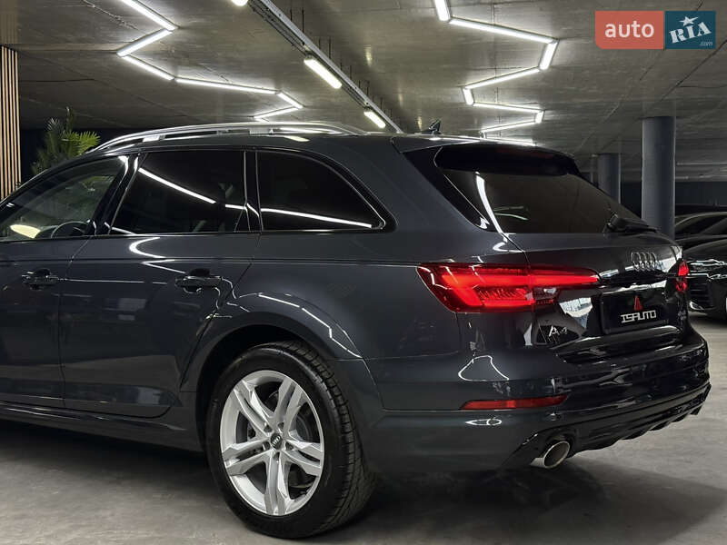 Универсал Audi A4 Allroad 2017 в Одессе