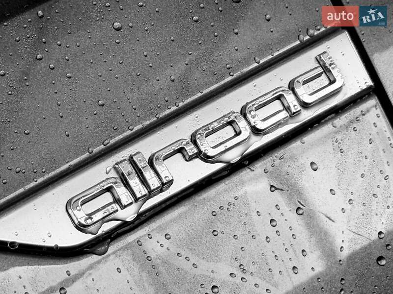 Универсал Audi A4 Allroad 2017 в Днепре