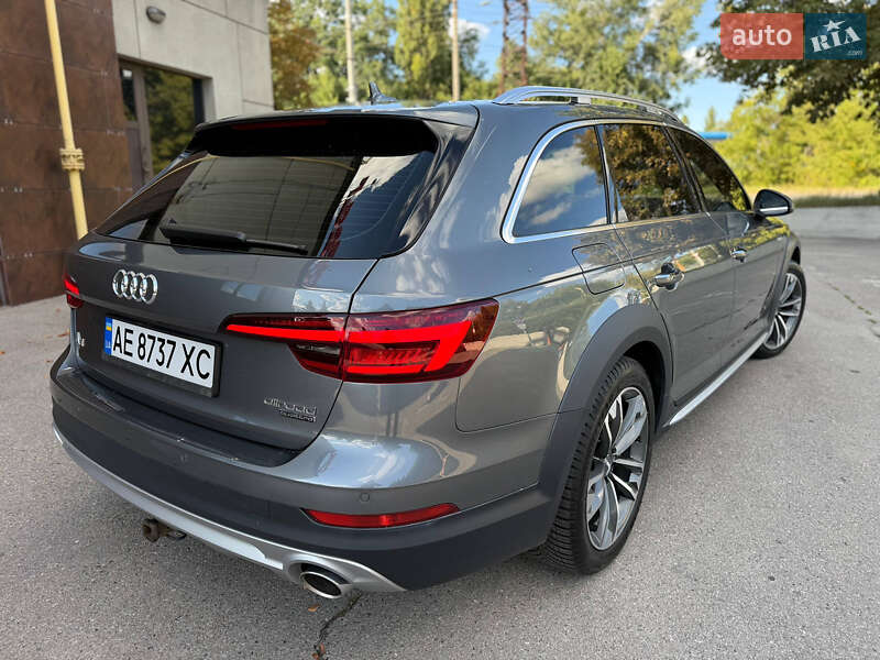 Универсал Audi A4 Allroad 2017 в Днепре