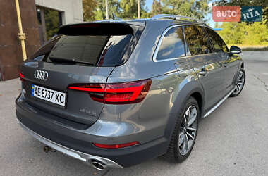 Универсал Audi A4 Allroad 2017 в 
