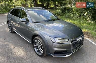 Универсал Audi A4 Allroad 2017 в 