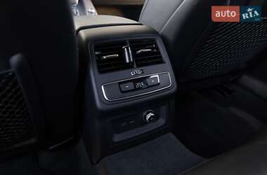 Универсал Audi A4 Allroad 2017 в 