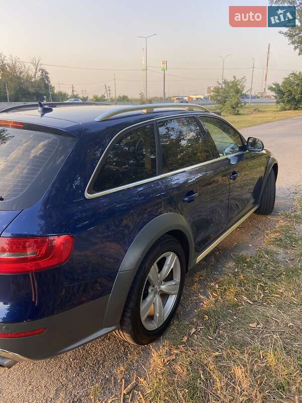 Универсал Audi A4 Allroad 2013 в Киеве