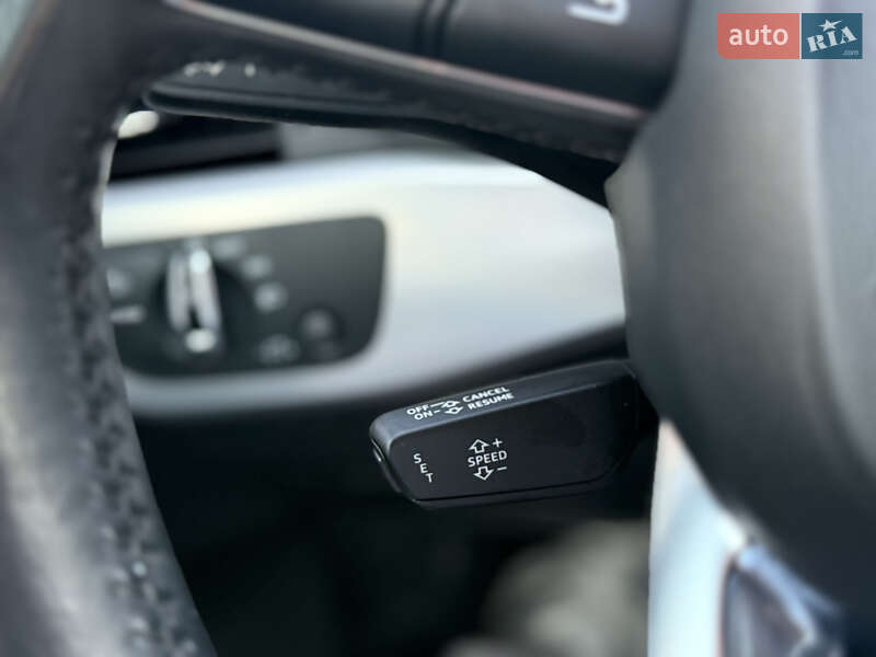 Универсал Audi A4 Allroad 2017 в Луцке