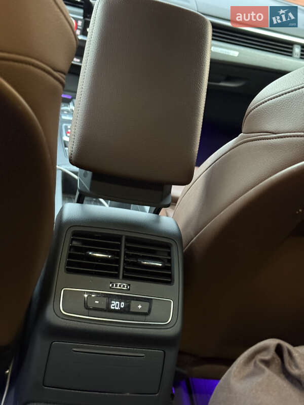 Универсал Audi A4 Allroad 2017 в Днепре