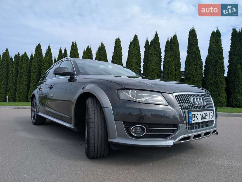 Універсал Audi A4 Allroad 2010 в Києві