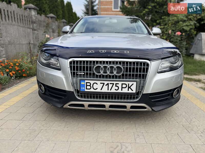 Audi A4 Allroad 2011