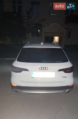 Универсал Audi A4 Allroad 2017 в 
