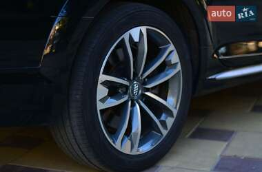Универсал Audi A4 Allroad 2017 в 