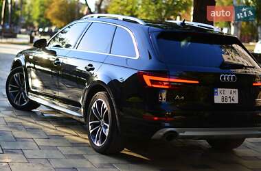 Универсал Audi A4 Allroad 2017 в 