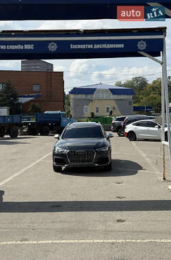 Универсал Audi A4 Allroad 2017 в 