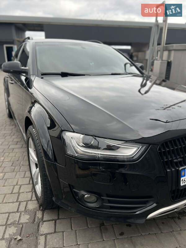 Универсал Audi A4 Allroad 2010 в Одессе