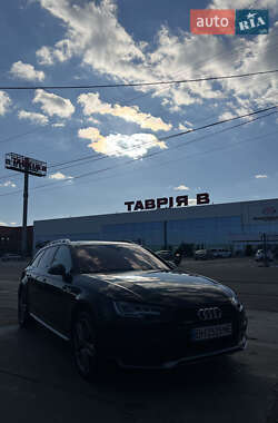 Универсал Audi A4 Allroad 2016 в 