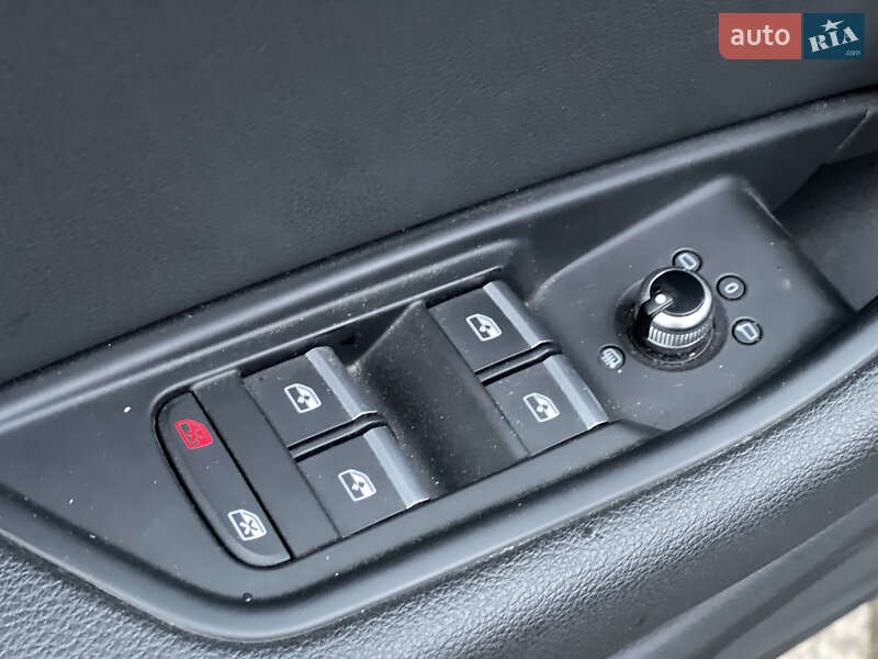 Універсал Audi A4 Allroad 2017 в Нововолинську