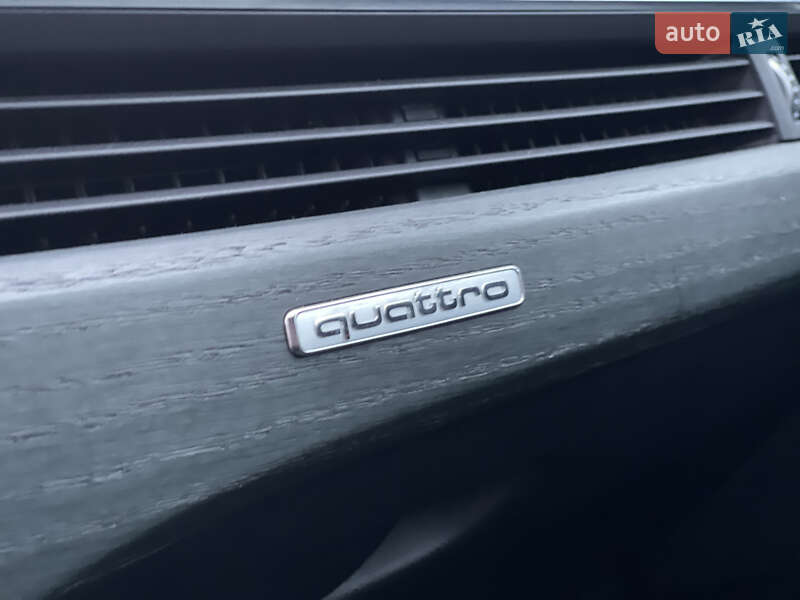 Універсал Audi A4 Allroad 2017 в Нововолинську