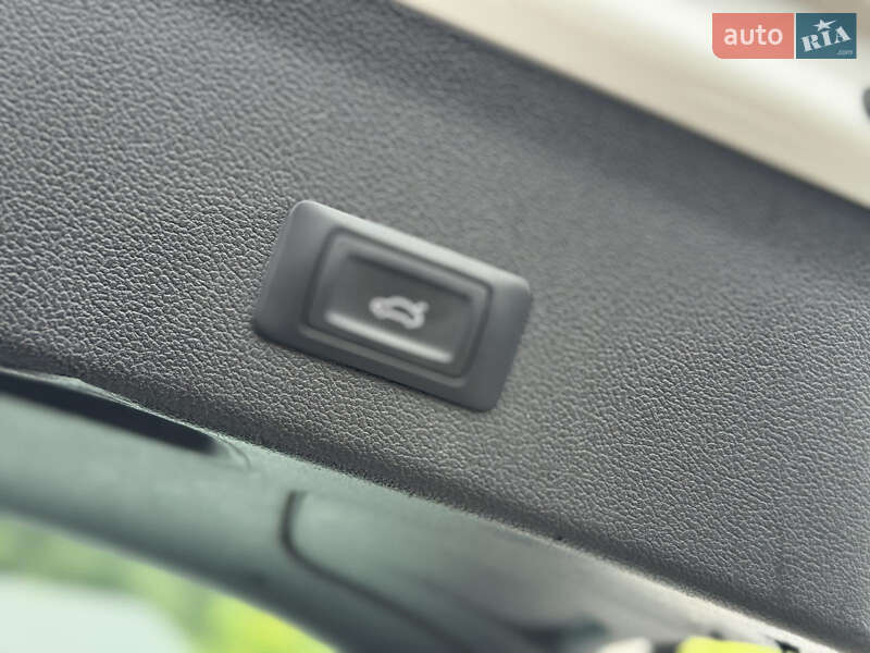 Универсал Audi A4 Allroad 2012 в Львове