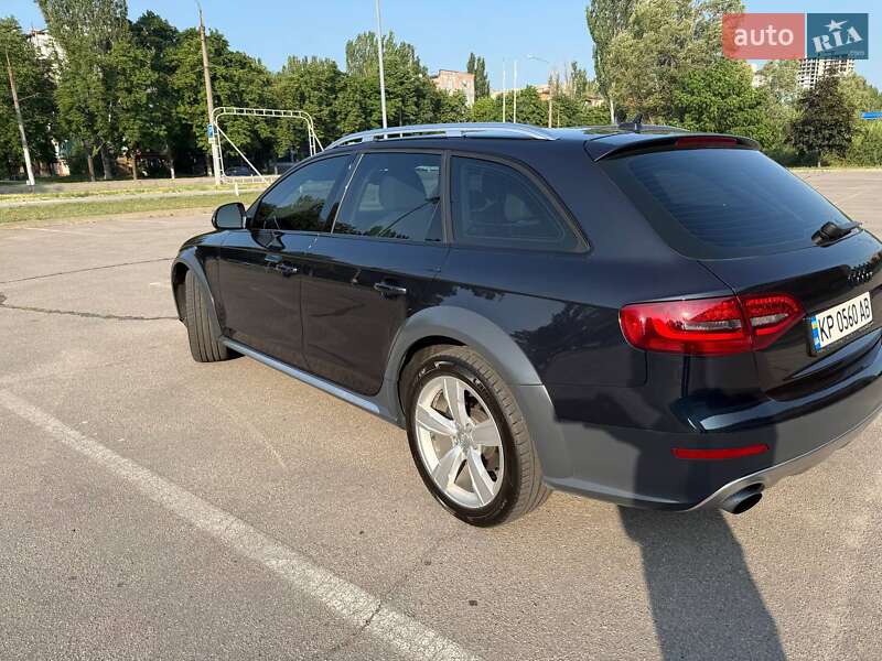 Универсал Audi A4 Allroad 2014 в Запорожье