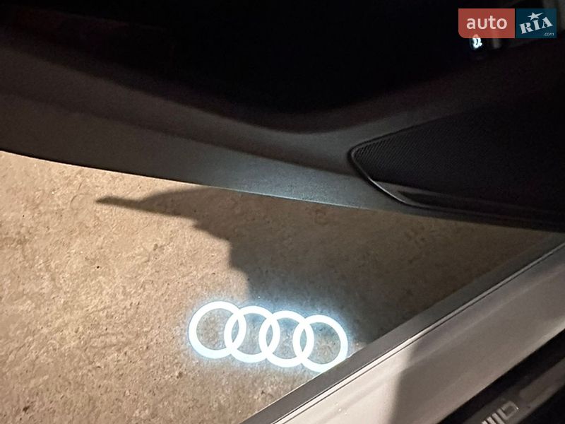Універсал Audi A4 Allroad 2019 в Сумах