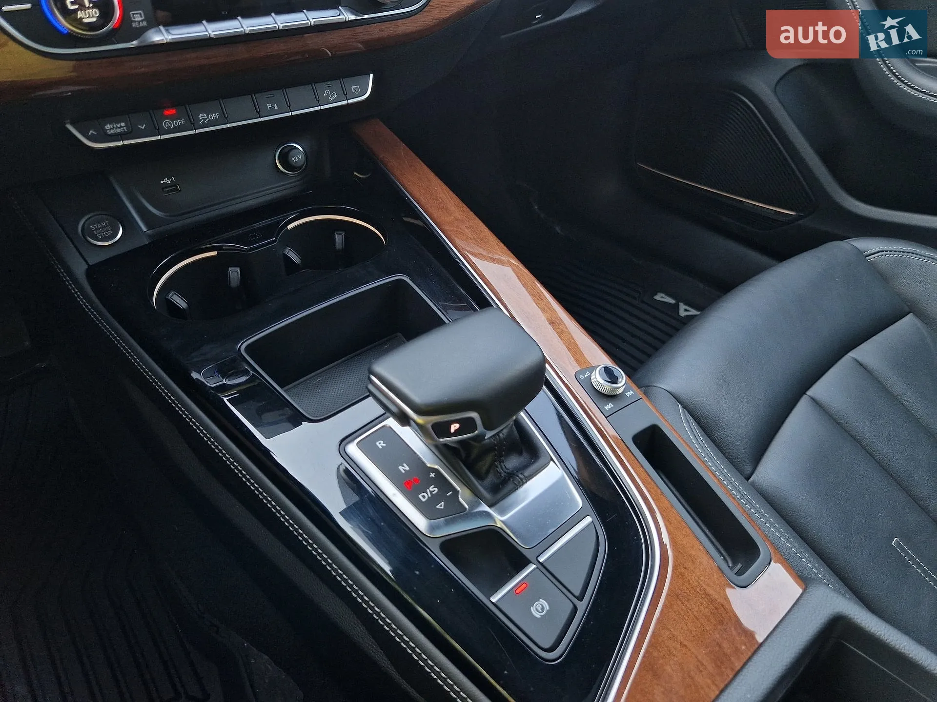 2022 Audi A4 allroad - мініатюра 27