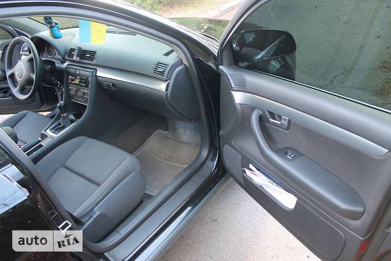 Седан Audi A4 2003 в Запорожье