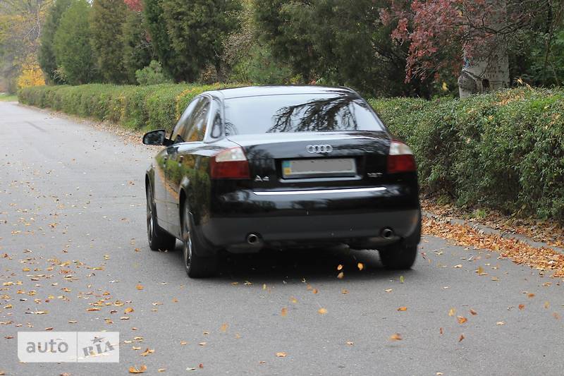 Седан Audi A4 2003 в Запорожье