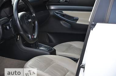 Седан Audi A4 1998 в 