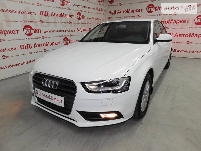 Седан Audi A4 2014 в Киеве