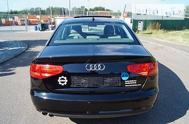 Седан Audi A4 2013 в Виннице