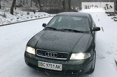 Седан Audi A4 2000 в Львове