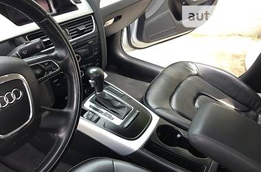 Седан Audi A4 2012 в Ивано-Франковске