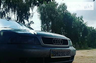 Седан Audi A4 1998 в Сумах