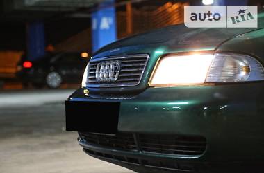 Седан Audi A4 1997 в Ивано-Франковске