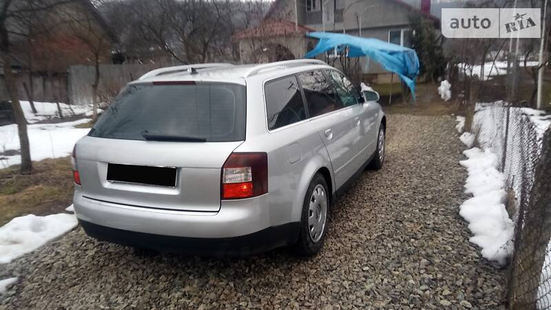 Універсал Audi A4 2002 в Тячеві