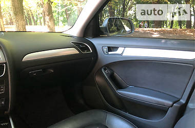 Седан Audi A4 2014 в 