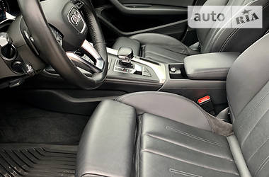 Седан Audi A4 2015 в 