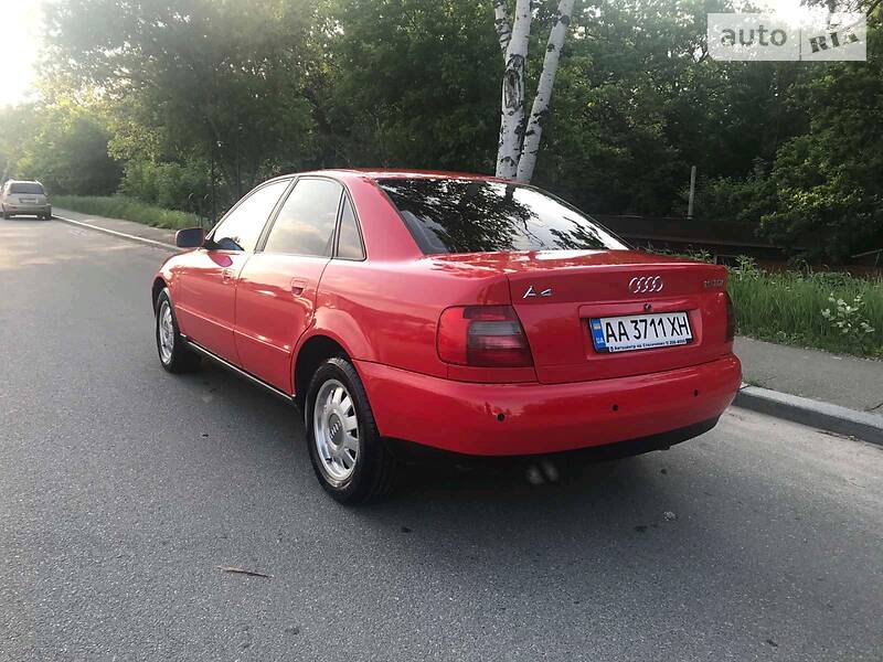 Седан Audi A4 1998 в Києві фото 4 Седан Audi A4 1998 в Києві