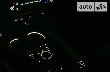 Седан Audi A4 2016 в Киеве