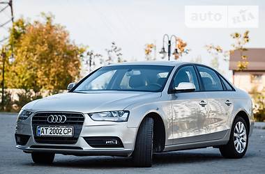 Седан Audi A4 2013 в Ивано-Франковске