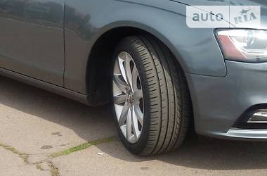 Седан Audi A4 2012 в Ровно