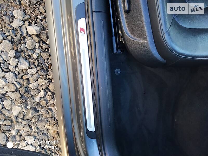 Седан Audi A4 2012 в Лановцах