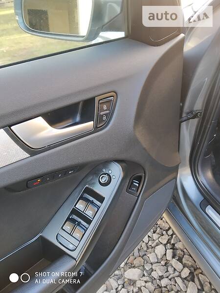 Седан Audi A4 2012 в Лановцах