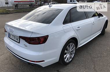 Седан Audi A4 2018 в 