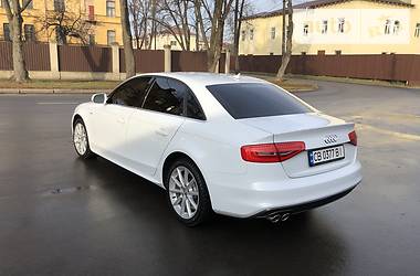 Седан Audi A4 2014 в Киеве