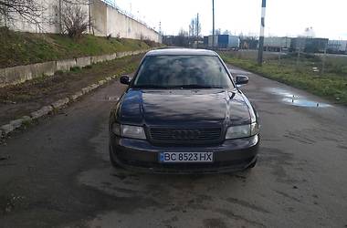 Седан Audi A4 1996 в Львове