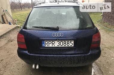 Універсал Audi A4 1998 в Чернівцях